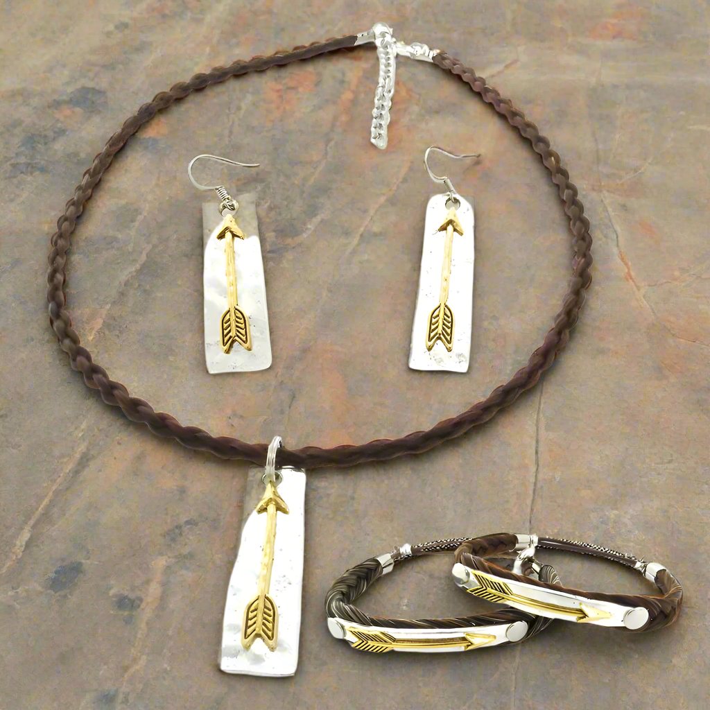 CT101 * Katniss Arrow Choker