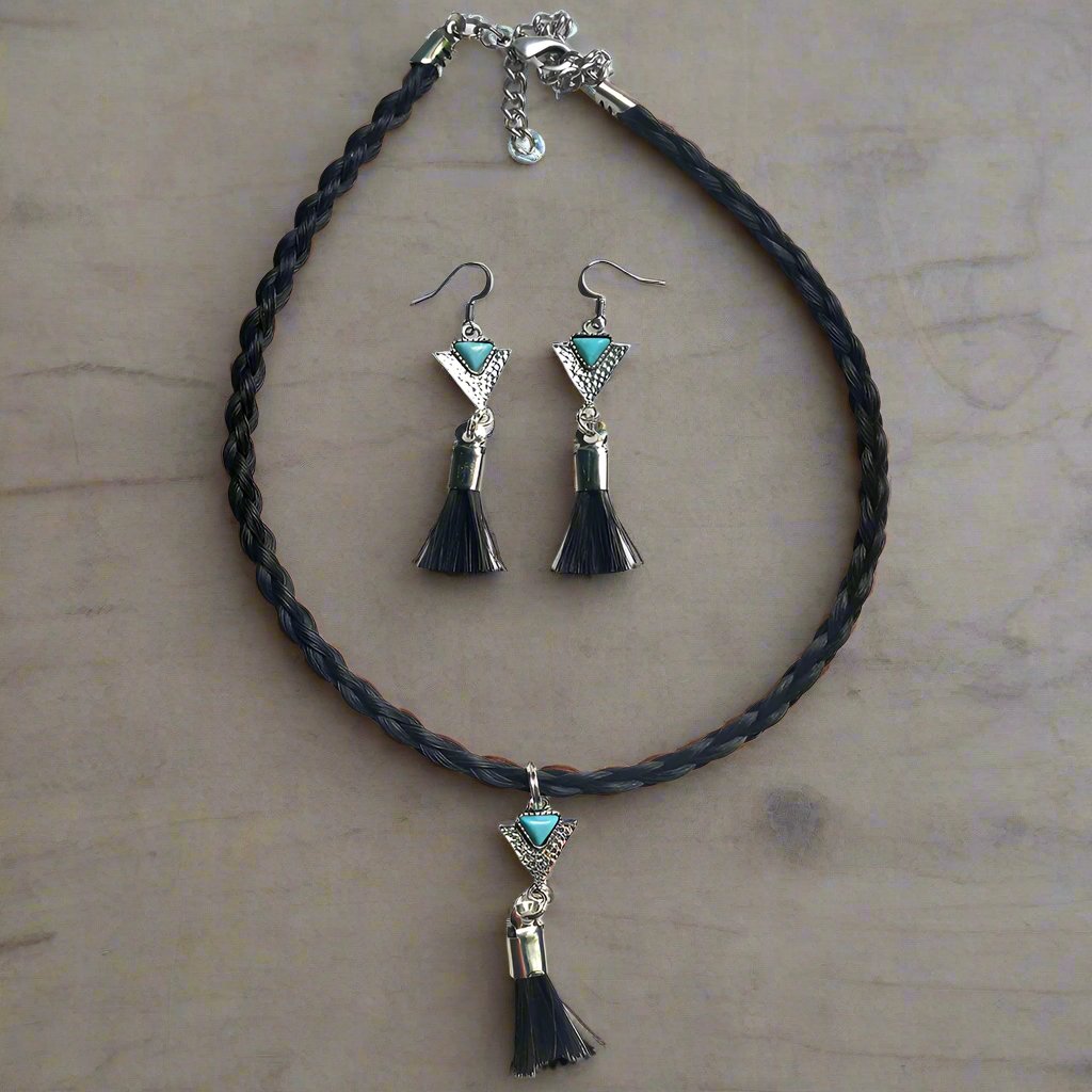 CT132-B* Boho Cowgirl Tassel Choker
