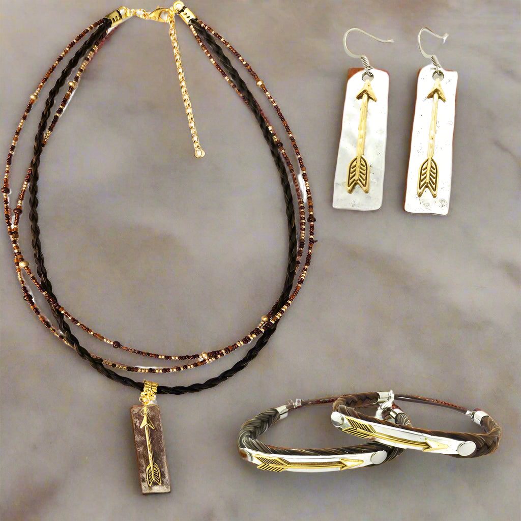 N6-BR 101G* Cienna Arrow Necklace
