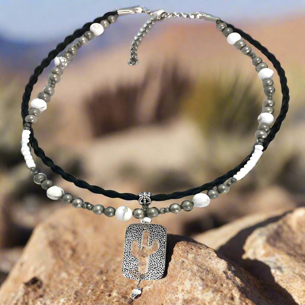 NP-W 104* Desert Moon Necklace