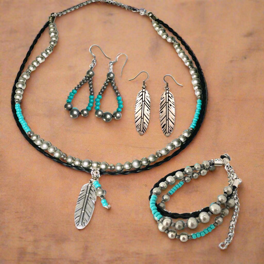 NP109* Navajo Pearl Necklace