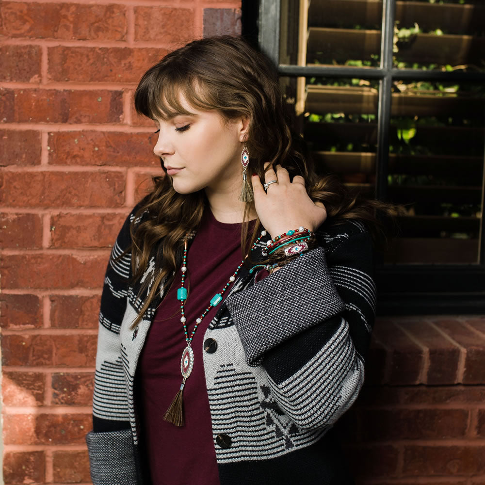 N7-7  *  Taos Tassel Necklace